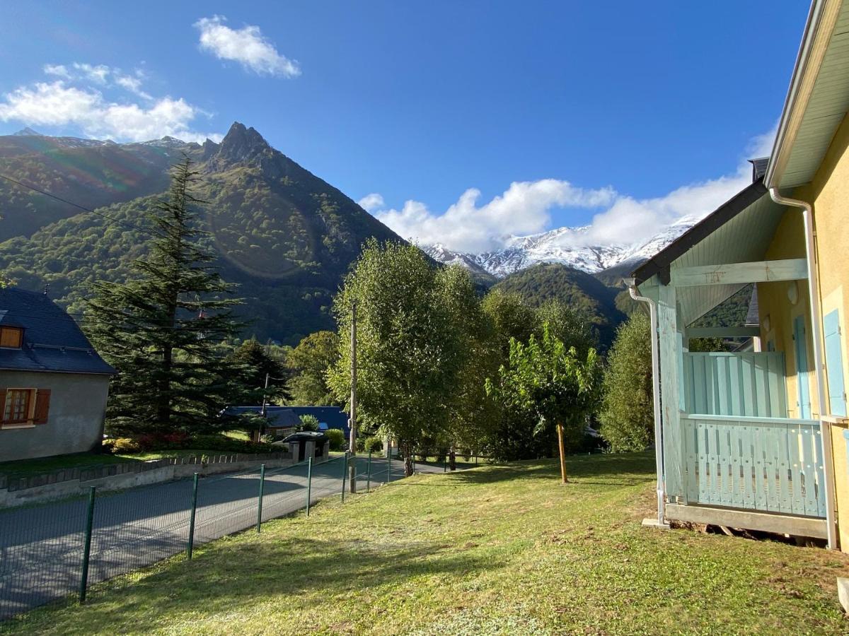 Joli chalet 60m2 proche du centre. parking. balcon Cauterets Extérieur photo